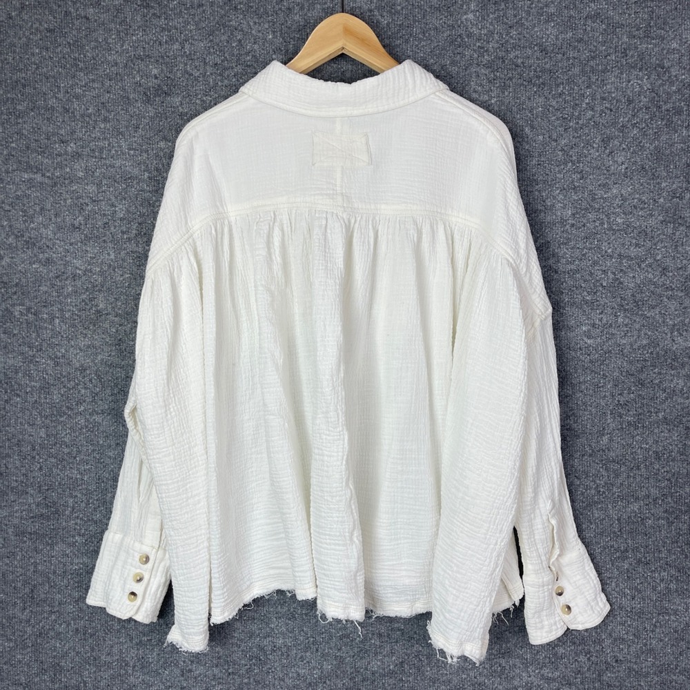 We The Free Button Down Shirt Womens Small White Gauze Raw Hem Top - Picture 3 of 10